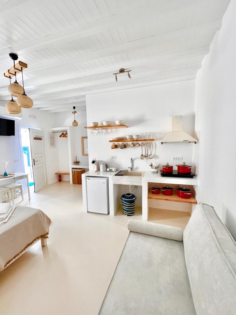 Provis Rentals Suite Next To The Mills In Mykonos Town 외부 사진
